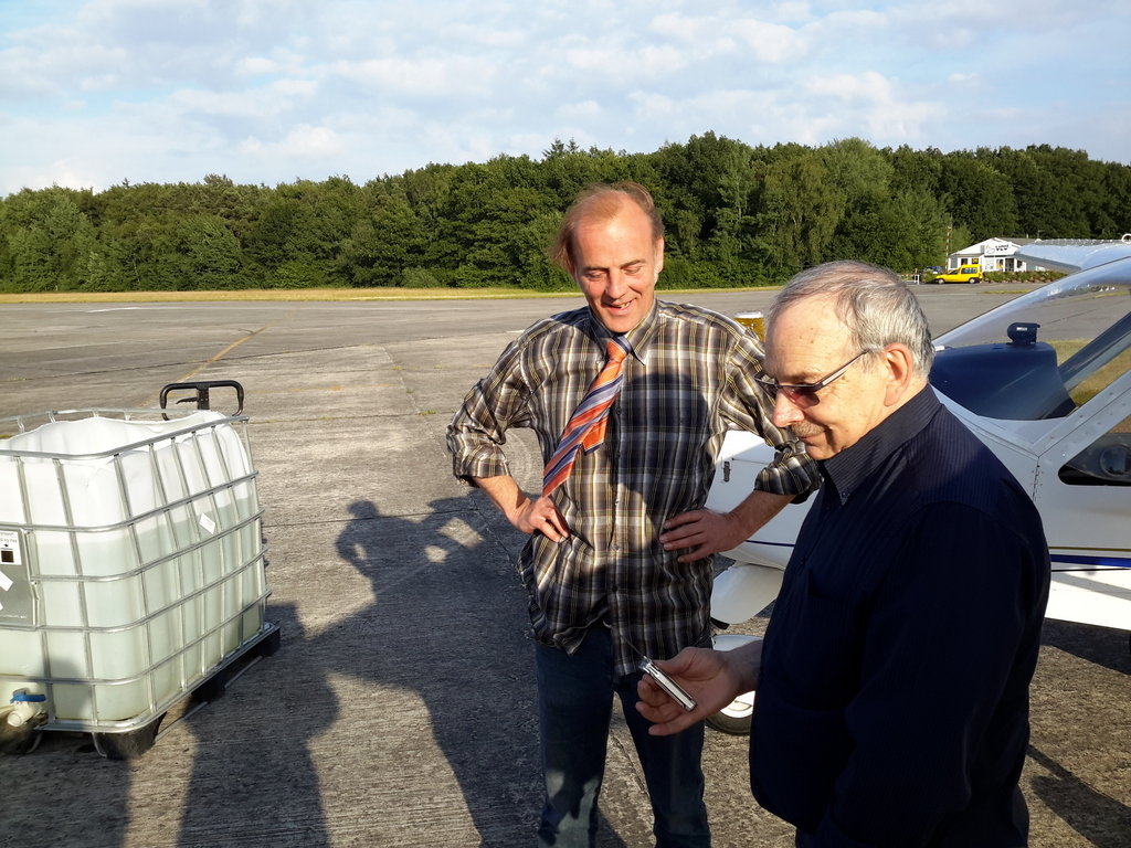 20160414090635-a6839a5f